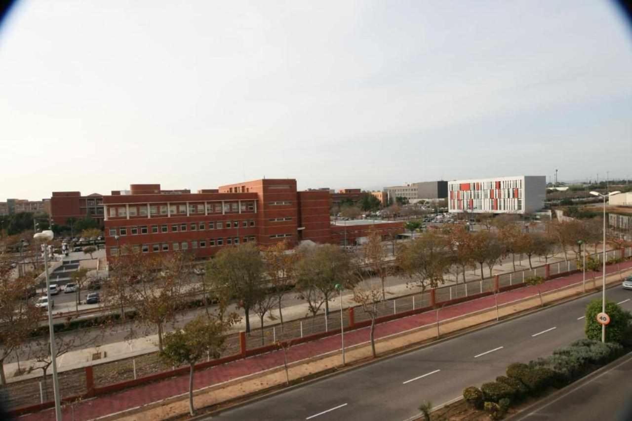 Las Minvas Universidad كاستيون ذي لا بلاند المظهر الخارجي الصورة
